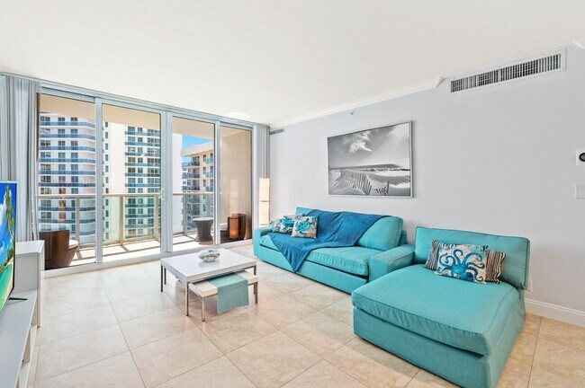 Building Photo - 2501 S Ocean Dr