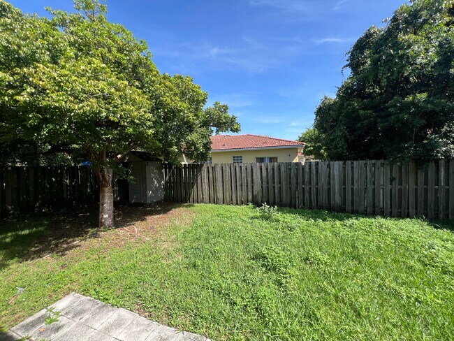 Foto del edificio - 12233 SW 215th Terrace