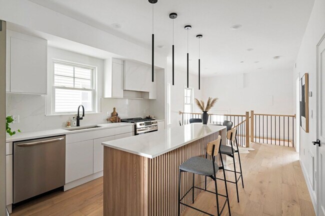 Foto del edificio - 65 Merriam St