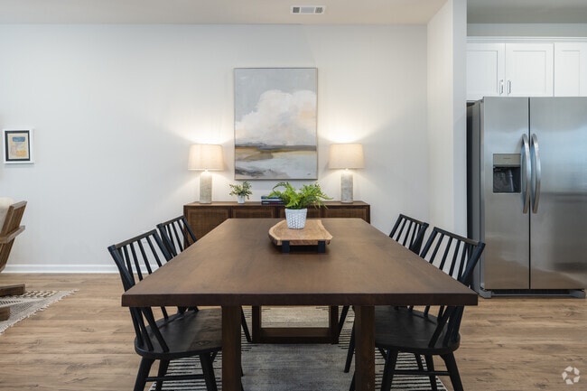 3BR, 2.5BA - 1735SF - Dining Room - The Courts at Maverick Yards