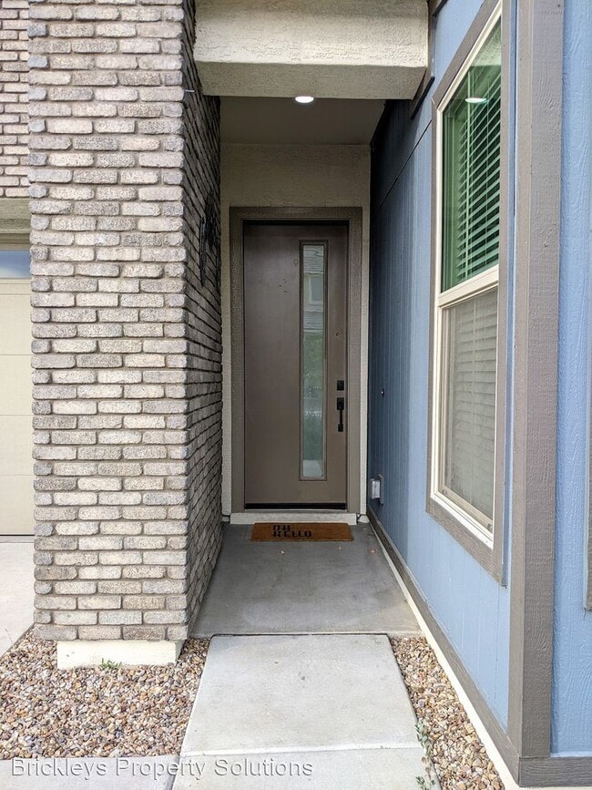 Building Photo - 4 br, 3 bath House - 770 W Derringer Way
