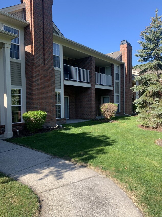 Primary Photo - 15439 Cornell Dr