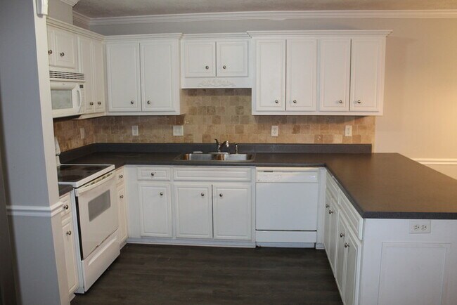 Foto del edificio - Columbia County Fort Grodon Attached home with Garage