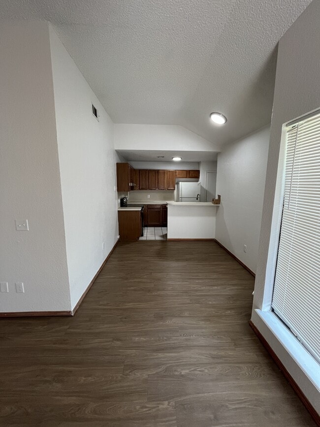 Photo - 1021 SW 103rd Terrace House