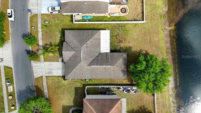 Foto del edificio - 502 Woodland Creek Blvd