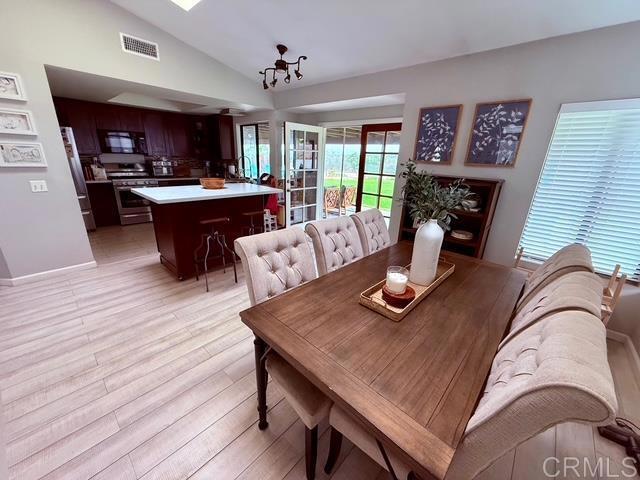 Building Photo - 5211 Robinwood Dr