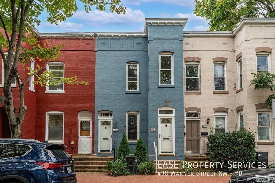 Primary Photo - 438 Warner St NW