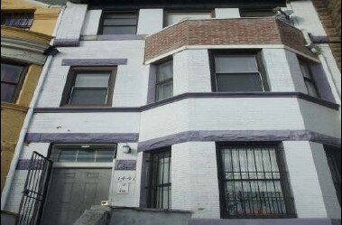 Foto del edificio - 1441 Girard St NW