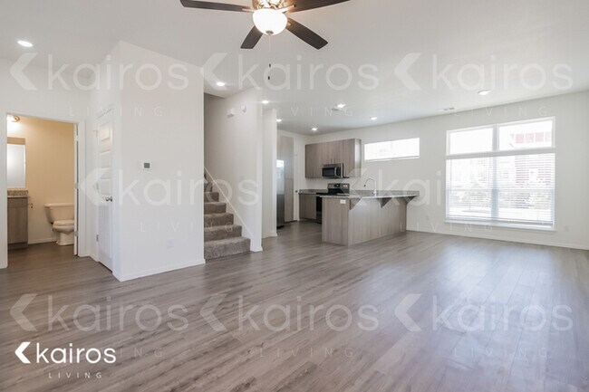Foto del edificio - 1514 S. Razorback Road
