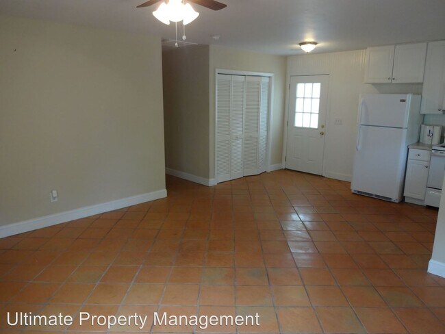 Building Photo - 3 br, 1 bath House - 808 N 7th St.