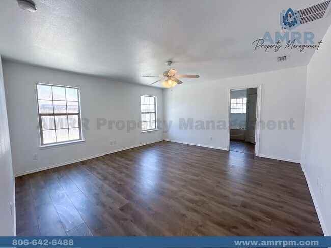 Foto del edificio - Charming 3 bed 2 bath home