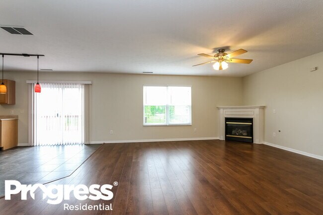 Building Photo - 1685 Cedar Mill Dr