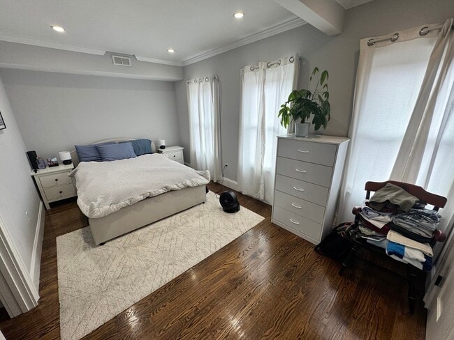 Foto del edificio - 252 Bowen St