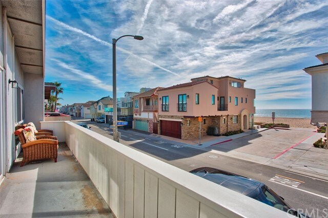 Building Photo - 1825 W Balboa Blvd
