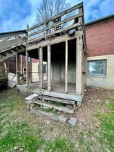 Building Photo - 325 S 3rd St