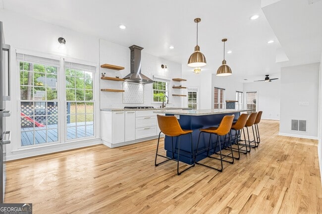 Building Photo - 3359 Rose Ridge