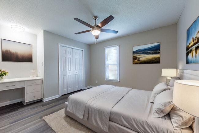 Building Photo - Ramsey Pines Flats