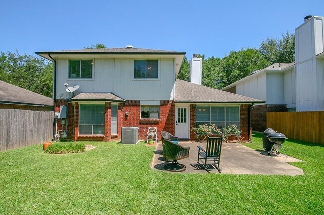 Foto del edificio - 3522 Pecan Point Dr