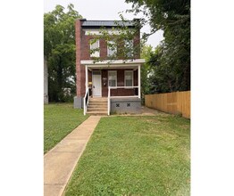 Building Photo - 5001 Palmer Ave