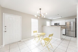 Building Photo - 1930 Avenue B