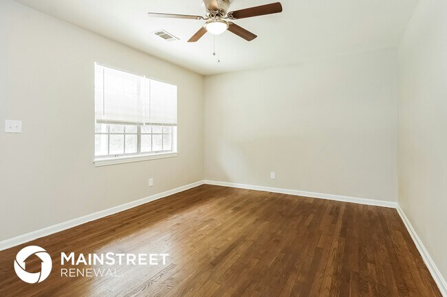 Foto del edificio - 690 Brooksdale Dr