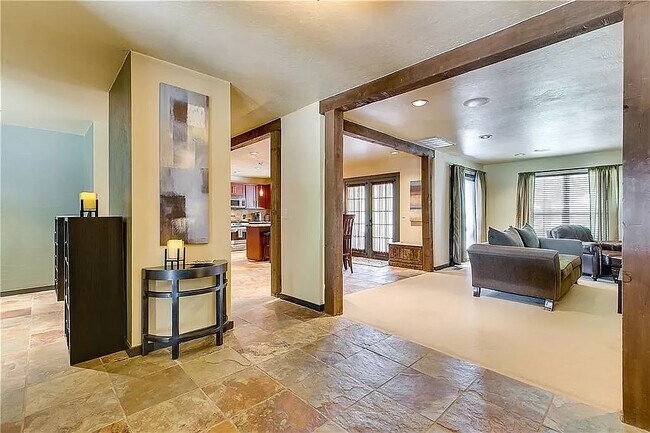 Foto del edificio - 3713 NW 125th St