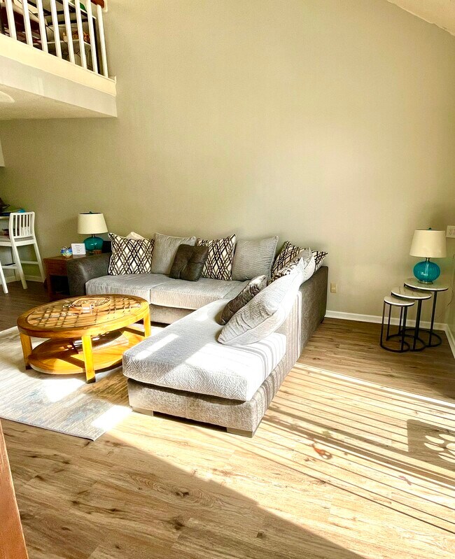 337 Wimbledon Chase Unit D, Chesapeake, VA 23320 Condo for Rent in