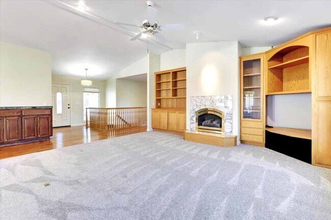Foto del edificio - Golf Course 3/2 home in Lake Wildwood, Pen...