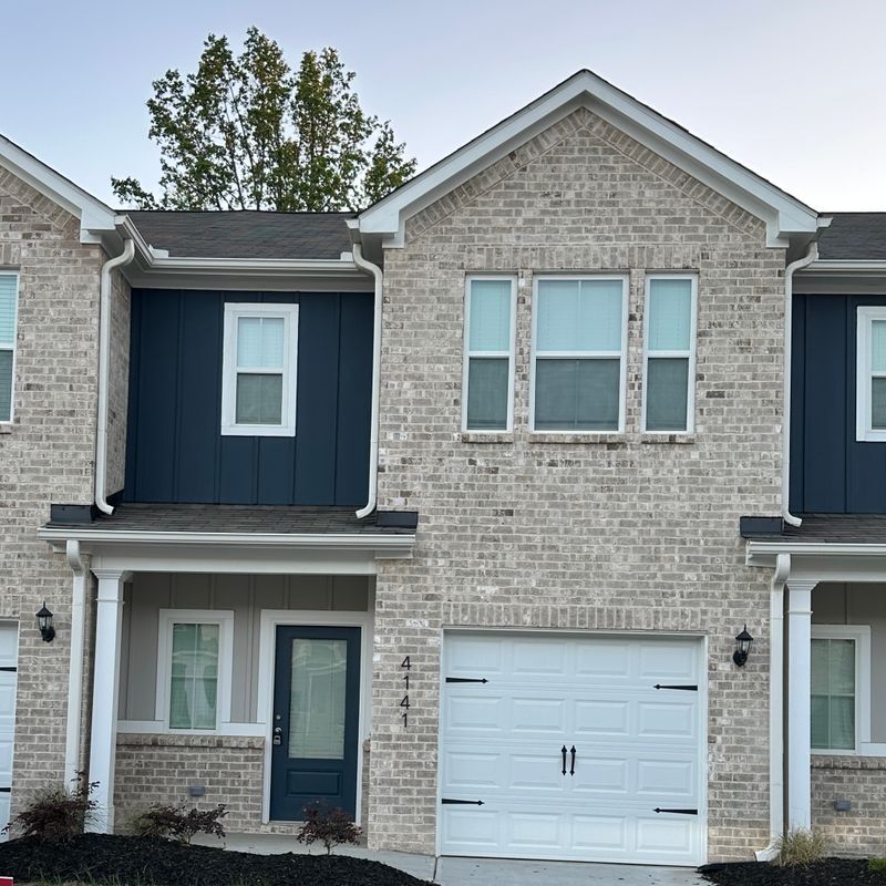 Foto principal - 4141 Oakwood Ter Ct
