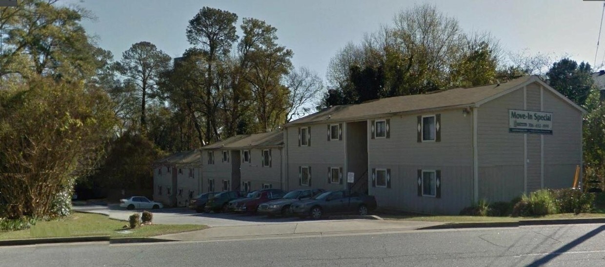 Main Streeet View - 5200 Armour Rd