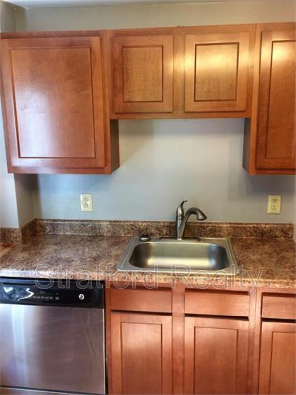 Photo - 509 Willis Ave Apartment