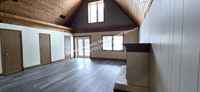 Foto del edificio - 114 Bryan St