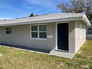 Building Photo - 3259 36th Ave N