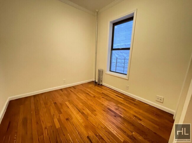 Foto del edificio - NO FEE One Bed on Upper East Side! Won't S...