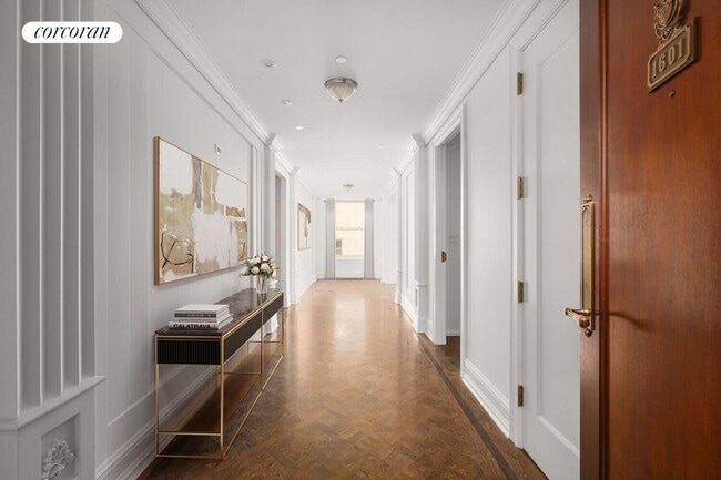 Building Photo - 1 Central Park S