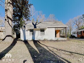 Building Photo - 2407 Ben Hill Rd