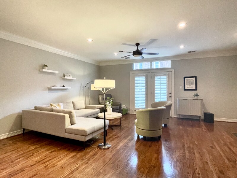Foto principal - 2834 State St