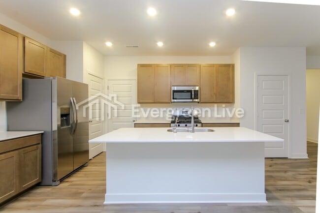 Building Photo - 4460 Laughter Ct