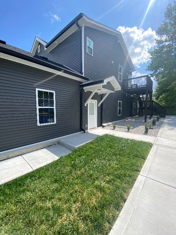 Building Photo - 1301 Indianola St