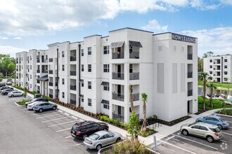 Building Photo - Estero Vista Apartments