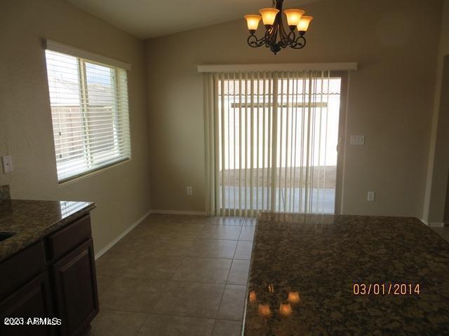 Foto del edificio - 2228 E Stacey Rd