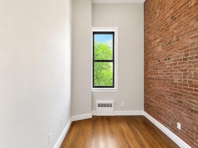 Foto del edificio - 234 W 14th St