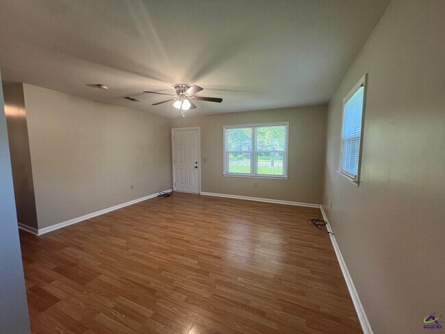 Foto del edificio - 314 Palomino Ln