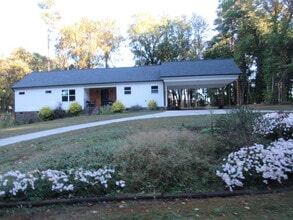 Building Photo - 134 Garden Terrace