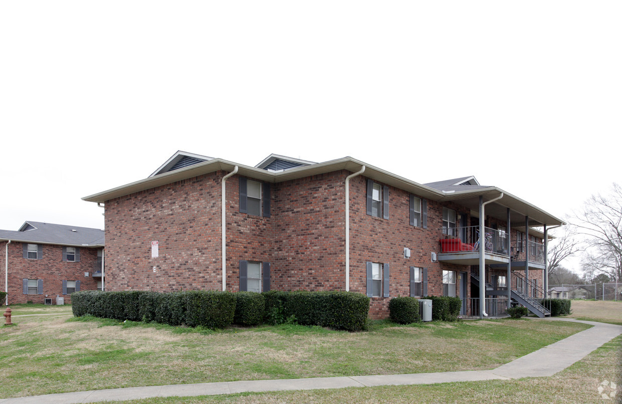 Foto del edificio - Oak Ridge Apartments