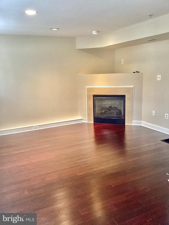 Building Photo - 23433 Clarksridge Rd