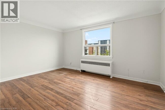 Building Photo - 118 St Joseph's Dr