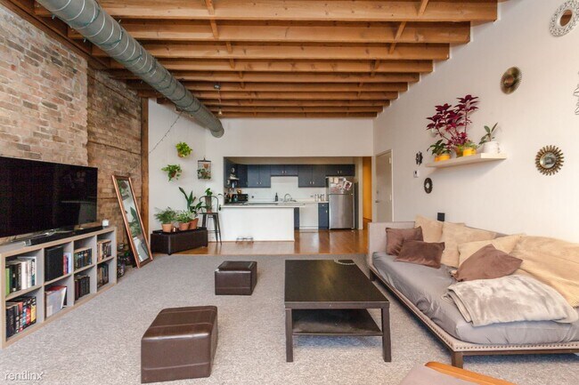 Building Photo - 1 br, 1 bath Condo - 660 W Grand Ave