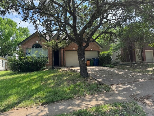 Building Photo - 709 Shade Tree Dr