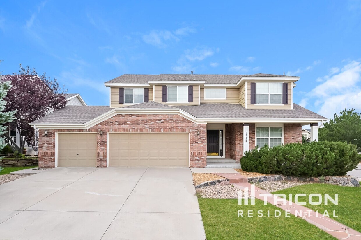 Primary Photo - 8403 Briar Trace Dr